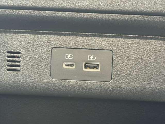 セレナ ｅ－パワー　ハイウェイスターＶ　プロパイロット　クルーズコントロール　車線中央維持　ＬＥＤヘッドライト　ハンズフリースライドドア　全方位カメラ　リヤオートエアコン　インテリジェントントルームミラー　エマージェンシーブレーキ（42枚目）