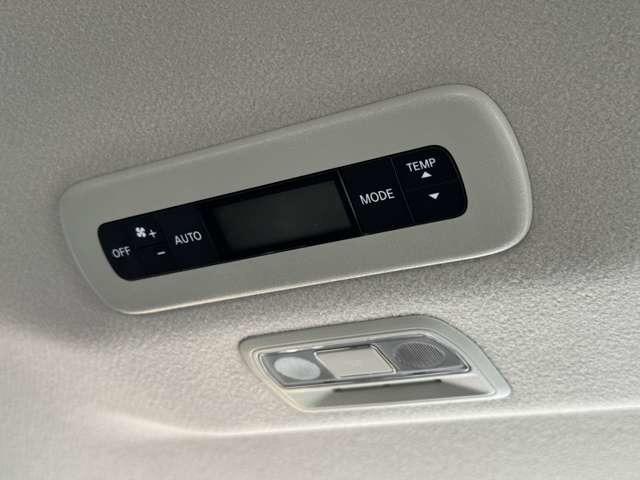 セレナ ｅ－パワー　ハイウェイスターＶ　プロパイロット　クルーズコントロール　車線中央維持　ＬＥＤヘッドライト　ハンズフリースライドドア　全方位カメラ　リヤオートエアコン　インテリジェントントルームミラー　エマージェンシーブレーキ（48枚目）