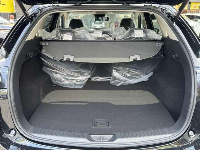 ＣＸ－５ ＸＤ　ブラックセレクション　１０．２５インチディスプレイ！パワーバックドア！３６０度カメラ！クリアランスソナー！パワーシート！ハーフレザー！ＬＥＤヘッドライト！ＬＥＤテールランプ（57枚目）