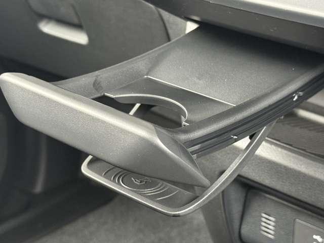 セレナ e-パワー ハイウェイスターV 純正12.3型NISSAN Connectナビ!両側電動スライドドア!ハンズフリースライドドア!ETC2.0!パノラマビュー!シートバックテーブル!電子インナーミラー!衝突軽減ブレーキ!Wエアコン!(33枚目)