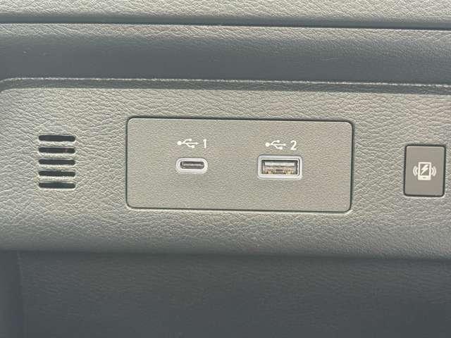 セレナ e-パワー ハイウェイスターV 純正12.3型NISSAN Connectナビ!両側電動スライドドア!ハンズフリースライドドア!ETC2.0!パノラマビュー!シートバックテーブル!電子インナーミラー!衝突軽減ブレーキ!Wエアコン!(37枚目)