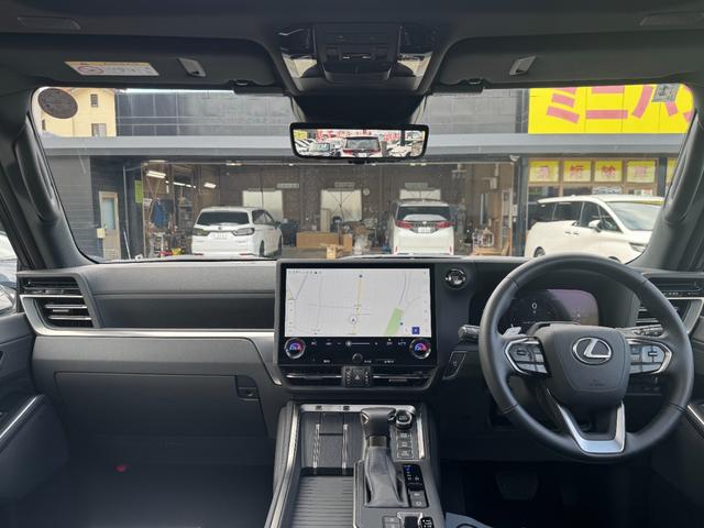 GX GX550 オーバートレイル+ マークレビンソン!電子インナーミラー!純正ドラレコ前後方!クールボックス!全周囲カメラ!メモリーシート!寒冷地仕様!ムーンルーフ!HUD!Wエアコン!クルーズコントロール!パワーバックドア!(25枚目)