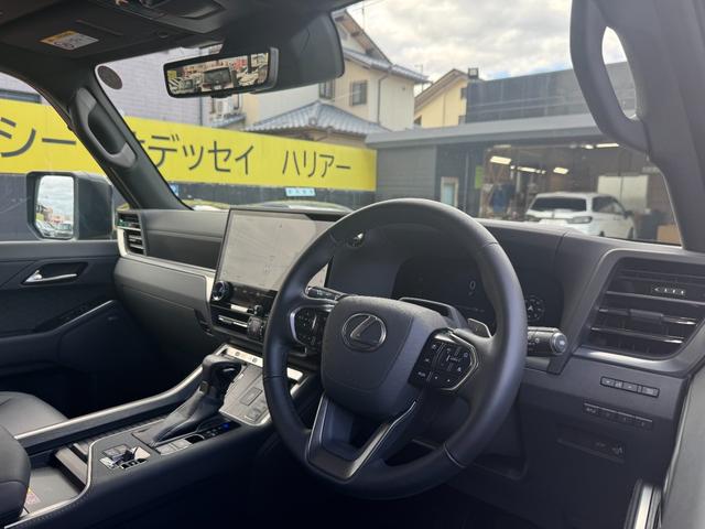 GX GX550 オーバートレイル+ マークレビンソン!電子インナーミラー!純正ドラレコ前後方!クールボックス!全周囲カメラ!メモリーシート!寒冷地仕様!ムーンルーフ!HUD!Wエアコン!クルーズコントロール!パワーバックドア!(46枚目)