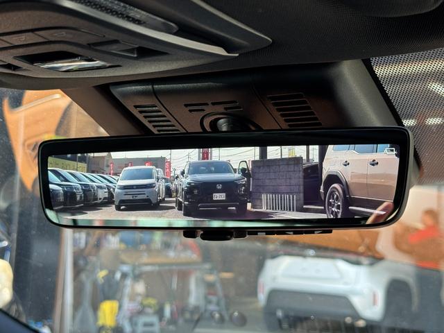 クラウンクロスオーバー ＲＳアドバンスド　純正１２．３型ＤＡ！電子インナーミラー！サンルーフ！全席シートヒーター！前席ベンチレーション！電動リアサンシェード！パノビュー！クルコン！ナビ連動ドラレコ前後！ヘッドアップディスプレイ！（11枚目）