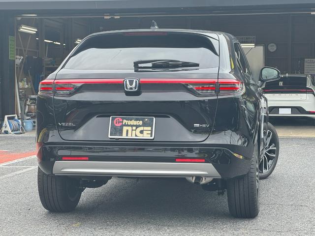 ヴェゼル e:HEV Z 純正18インチアルミホイール!クルコン!衝突軽減!シートヒーター!電動リアゲート!オートエアコン!コーナーセンサー!電動サイドブレーキ!横滑り防止機能!LEDヘッドライト!パワーウィンドウ!(15枚目)