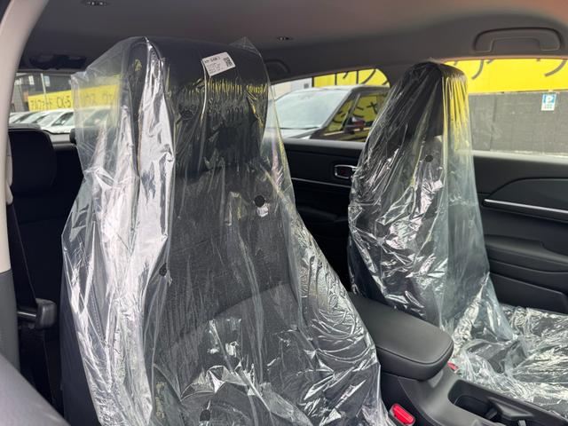 ヴェゼル e:HEV Z 純正18インチアルミホイール!クルコン!衝突軽減!シートヒーター!電動リアゲート!オートエアコン!コーナーセンサー!電動サイドブレーキ!横滑り防止機能!LEDヘッドライト!パワーウィンドウ!(43枚目)