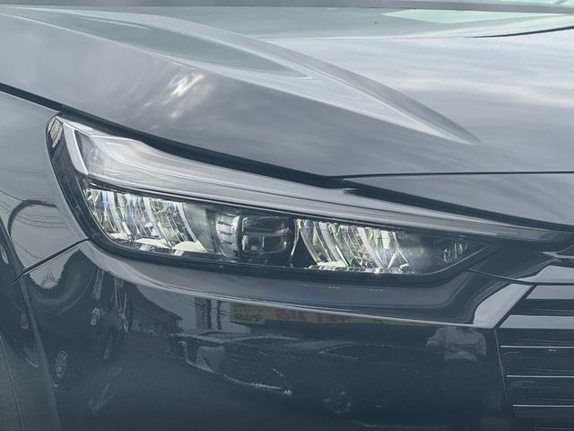 ヴェゼル e:HEV Z 純正18インチアルミホイール!クルコン!衝突軽減!シートヒーター!電動リアゲート!オートエアコン!コーナーセンサー!電動サイドブレーキ!横滑り防止機能!LEDヘッドライト!パワーウィンドウ!(59枚目)