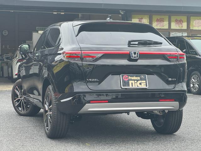 ヴェゼル e:HEV Z 純正18インチアルミホイール!クルコン!衝突軽減!シートヒーター!電動リアゲート!オートエアコン!コーナーセンサー!電動サイドブレーキ!横滑り防止機能!LEDヘッドライト!パワーウィンドウ!(64枚目)