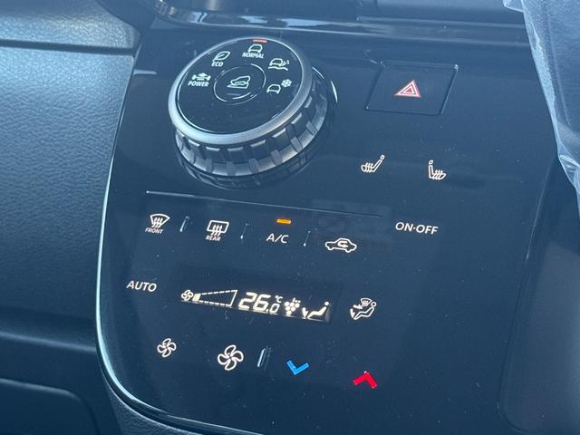 デリカミニ T プレミアム パノラマビュー!シートヒーター!ステアリングヒーター!クルーズコントロール!両側電動スライドドア!オートエアコン!リアサーキュレーター!電動パーキング!シートバックテーブル!(40枚目)