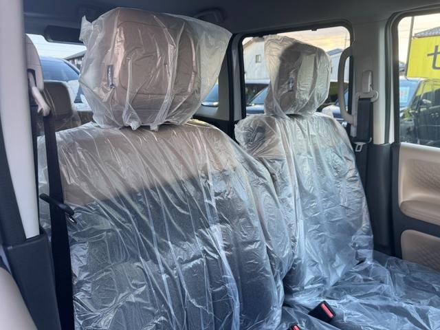 デリカミニ T プレミアム パノラマビュー!シートヒーター!ステアリングヒーター!クルーズコントロール!両側電動スライドドア!オートエアコン!リアサーキュレーター!電動パーキング!シートバックテーブル!(47枚目)