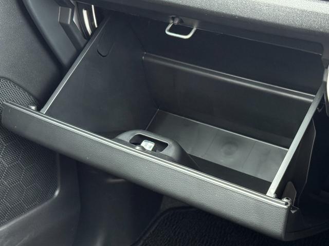 スペーシアカスタム ハイブリッドXS 純正15インチアルミ!両側電動スライド!コーナーセンサー!LEDヘッドライト!電動格納ミラー!クルーズコントロール!電動サイドブレーキ!ヘッドアップディスプレイ!シートヒーター!(43枚目)