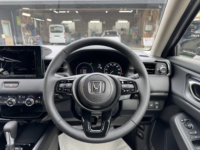 黒を基調とした高級感のある内装デザイン♪