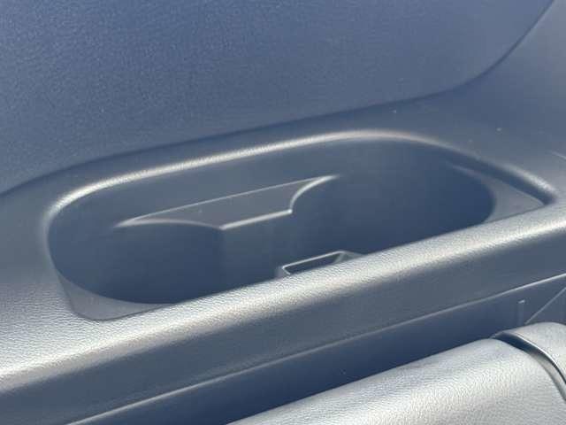 デリカＤ：５ ブラックエディション　純正１８インチアルミホイール！クルーズコントロール！オートライト！ミッションモード！パドルシフト！両側電動スライドドア！電動リアゲート！ステアリングヒーター！（54枚目）