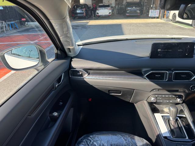 ＣＸ－５ ＸＤ　ブラックセレクション　１０．２５インチディスプレイ！パワーバックドア！３６０度カメラ！クリアランスソナー！パワーシート！ハーフレザー！ＬＥＤヘッドライト！ＬＥＤテールランプ（62枚目）