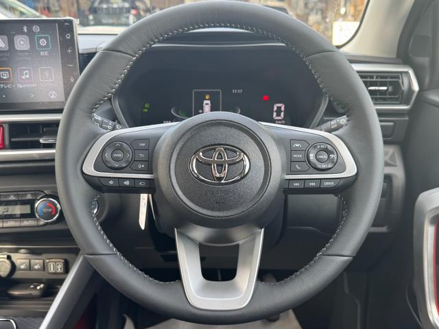 ライズ Z 純正9インチDA!パノビュー!寒冷地仕様!シートヒーター!HDMI入力端子!ステアリングリモコン!クルーズコントロール!LEDヘッドライト!キーレスプッシュスタート!衝突軽減ブレーキ!(26枚目)