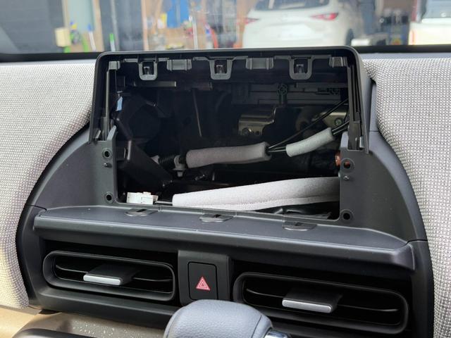 フリード ｅ：ＨＥＶエアー　純正１５インチホイール！両側電動スライドドア！バックカメラ！３列シート！オートエアコン！衝突軽減ブレーキ！電動パーキング！クルーズコントロール！ＬＥＤヘッドライト！（32枚目）