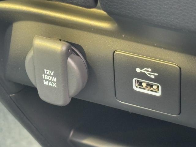 フリード ｅ：ＨＥＶエアー　純正１５インチホイール！両側電動スライドドア！バックカメラ！３列シート！オートエアコン！衝突軽減ブレーキ！電動パーキング！クルーズコントロール！ＬＥＤヘッドライト！（37枚目）