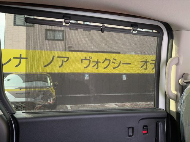 フリード ｅ：ＨＥＶエアー　純正１５インチホイール！両側電動スライドドア！バックカメラ！３列シート！オートエアコン！衝突軽減ブレーキ！電動パーキング！クルーズコントロール！ＬＥＤヘッドライト！（41枚目）