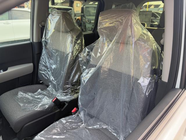 フリード ｅ：ＨＥＶエアー　純正１５インチホイール！両側電動スライドドア！バックカメラ！３列シート！オートエアコン！衝突軽減ブレーキ！電動パーキング！クルーズコントロール！ＬＥＤヘッドライト！（49枚目）