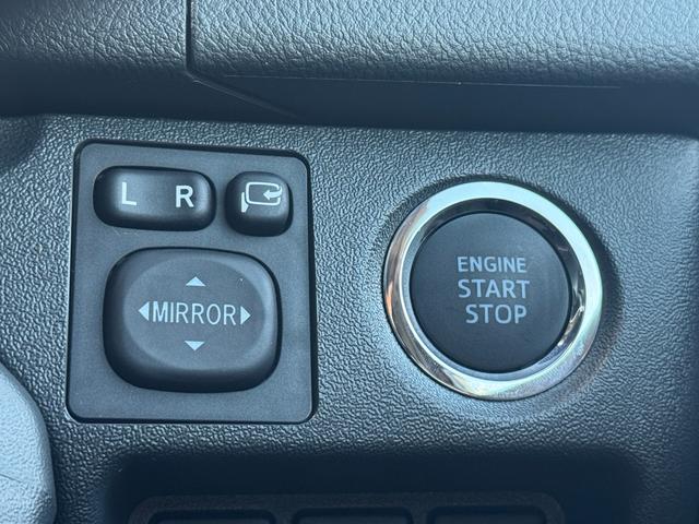 ハイエースバン ロングスーパーGL アースカラーパッケージ!プッシュスタート!デジタルミラー!両側電動スライドドア!衝突軽減ブレーキ!電動格納ミラー!オートハイビーム!100Vコンセント!パワーウィンドウ!オートエアコン!(31枚目)