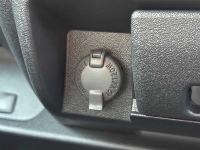 ハイエースバン ロングスーパーGL アースカラーパッケージ!プッシュスタート!デジタルミラー!両側電動スライドドア!衝突軽減ブレーキ!電動格納ミラー!オートハイビーム!100Vコンセント!パワーウィンドウ!オートエアコン!(39枚目)