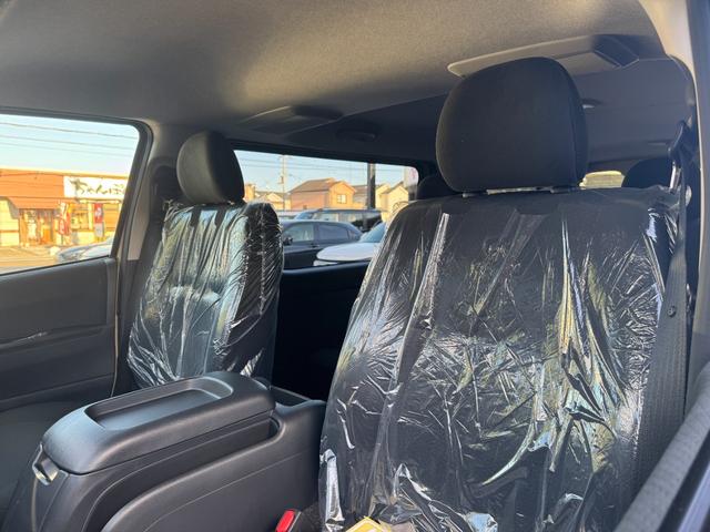 ハイエースバン ロングスーパーGL アースカラーパッケージ!プッシュスタート!デジタルミラー!両側電動スライドドア!衝突軽減ブレーキ!電動格納ミラー!オートハイビーム!100Vコンセント!パワーウィンドウ!オートエアコン!(52枚目)