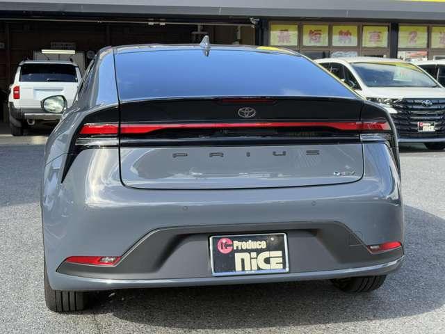 プリウス G 純正8型ディスプレイオーディオ!純正アルミホイール!バックカメラ!ブラインドスポットモニター!シートヒーター!コーナーセンサー!クルーズコントロール!LEDヘッドライト!(15枚目)