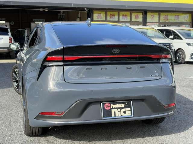 プリウス G 純正8型ディスプレイオーディオ!純正アルミホイール!バックカメラ!ブラインドスポットモニター!シートヒーター!コーナーセンサー!クルーズコントロール!LEDヘッドライト!(16枚目)