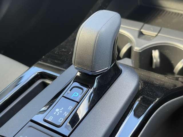 プリウス G 純正8型ディスプレイオーディオ!純正アルミホイール!バックカメラ!ブラインドスポットモニター!シートヒーター!コーナーセンサー!クルーズコントロール!LEDヘッドライト!(36枚目)