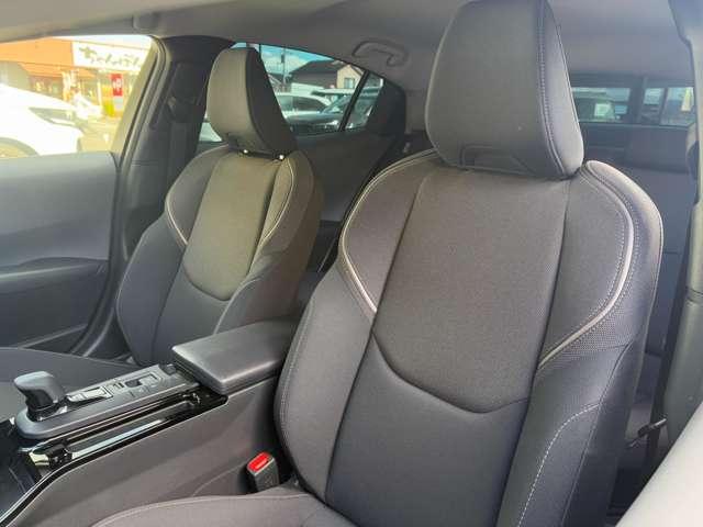 プリウス G 純正8型ディスプレイオーディオ!純正アルミホイール!バックカメラ!ブラインドスポットモニター!シートヒーター!コーナーセンサー!クルーズコントロール!LEDヘッドライト!(51枚目)