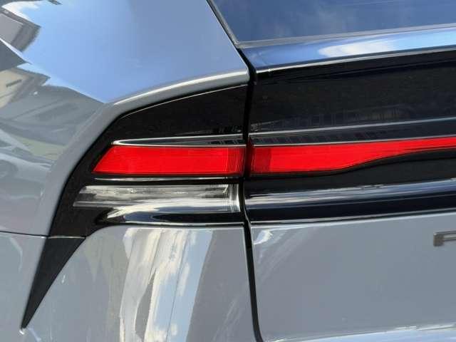 プリウス G 純正8型ディスプレイオーディオ!純正アルミホイール!バックカメラ!ブラインドスポットモニター!シートヒーター!コーナーセンサー!クルーズコントロール!LEDヘッドライト!(66枚目)