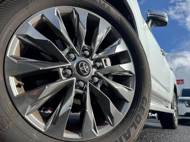 �������Ԃ𔄂邾���łȂ��A���q�l�̐��Ɏ����X���A��l�ЂƂ�ɂƂ��Ė{���ɕK�v�Ȓ�Ă��A�����ɁA�v���Ƃ��Ă��񋟂������ƍl���Ă��܂���