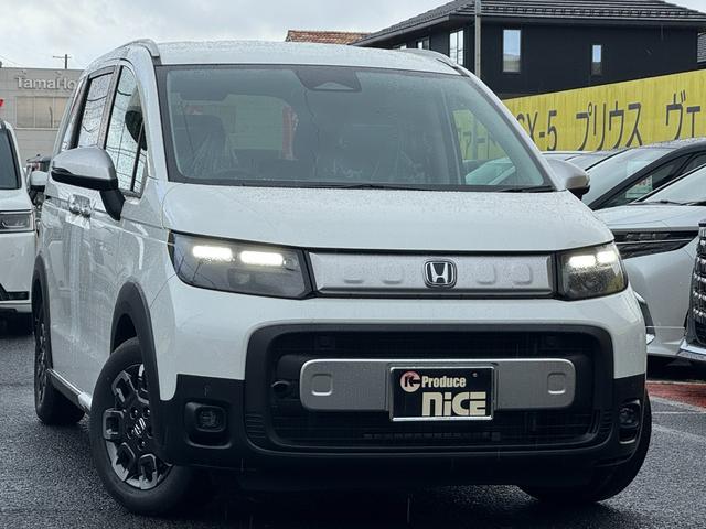 フリード クロスター　純正１５インチアルミホイール　バックカメラ！３列シート！シートヒーター！オートエアコン！衝突軽減！電動パーキング！リアサーキュレーター！ブラインドスポットモニター！（62枚目）