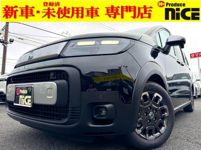 フリード クロスター　純正１５インチアルミホイール　バックカメラ！３列シート！シートヒーター！オートエアコン！衝突軽減！電動パーキング！リアサーキュレーター！ブラインドスポットモニター！（2枚目）