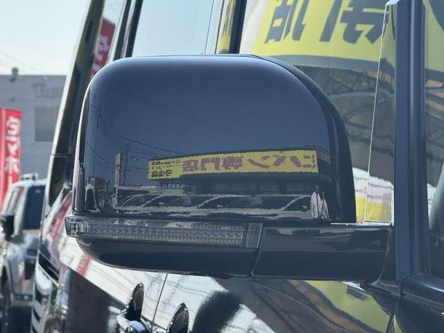 デリカＤ：５ ブラックエディション　純正１８インチアルミホイール！クルーズコントロール！オートライト！ミッションモード！パドルシフト！両側電動スライドドア！電動リアゲート！ステアリングヒーター！（8枚目）