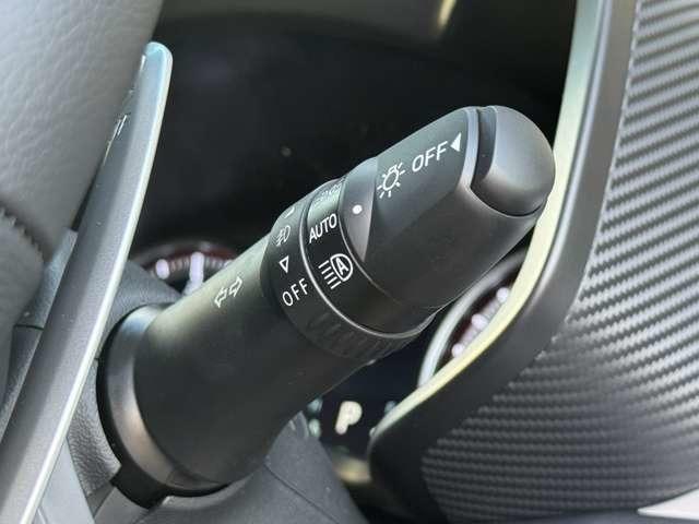 デリカＤ：５ ブラックエディション　純正１８インチアルミホイール！クルーズコントロール！オートライト！ミッションモード！パドルシフト！両側電動スライドドア！電動リアゲート！ステアリングヒーター！（28枚目）