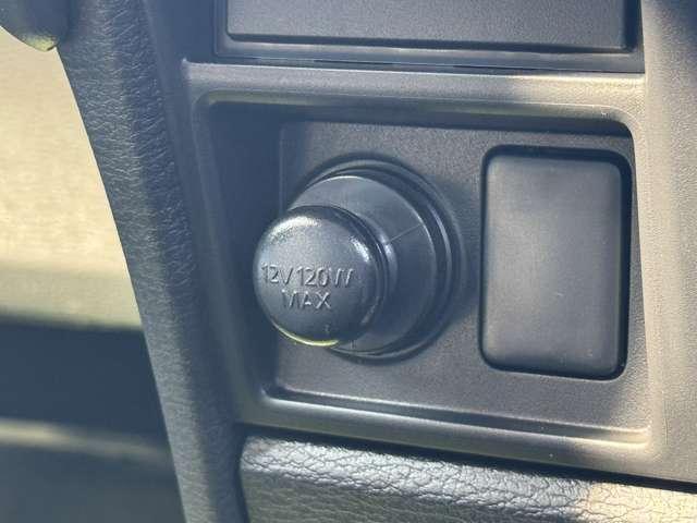 デリカＤ：５ ブラックエディション　純正１８インチアルミホイール！クルーズコントロール！オートライト！ミッションモード！パドルシフト！両側電動スライドドア！電動リアゲート！ステアリングヒーター！（43枚目）