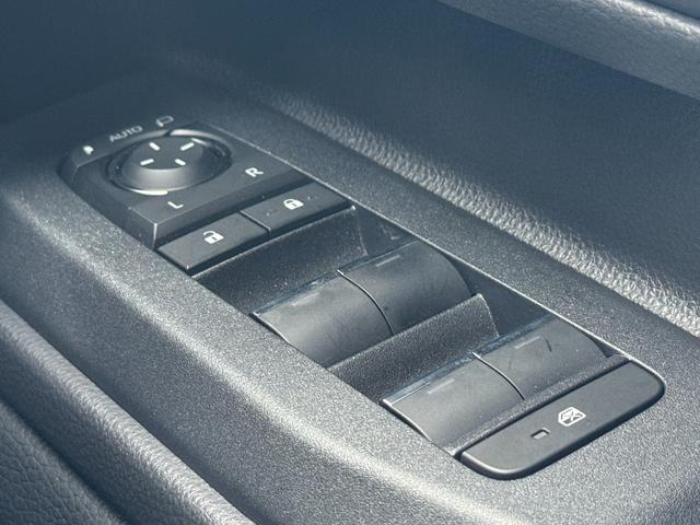 �p���[�E�C���h�E�X�C�b�`�I�㕔���Ȃ��I�[�g�E�B���h�E�ł��I