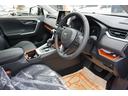 見晴らしの良いコクピットは広い範囲を見渡すことが可能で、リラックスして運転できます!