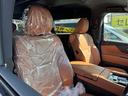 運転席は開放感のある視界で、アイポイントも高いので、女性の方でも運転がすごくしやすいですよ♪