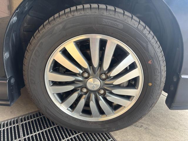 デリカD:2 S 両側電動スライドドア/社外ナビ/ワンセグ/ETC/MD/オートライト/スマートキー/HIDヘッドライト/パワステ/純正14AW/フロントフォグライト(29枚目)