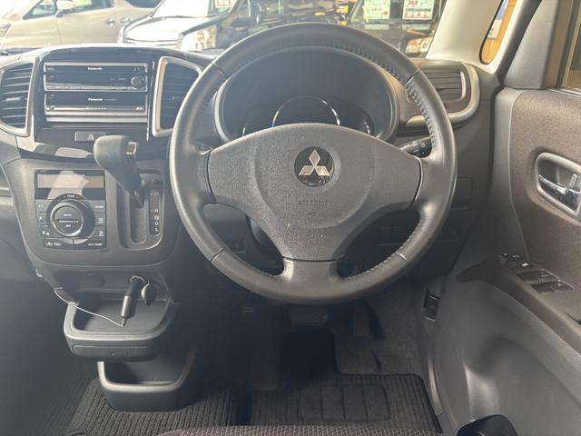 デリカD:2 S 両側電動スライドドア/社外ナビ/ワンセグ/ETC/MD/オートライト/スマートキー/HIDヘッドライト/パワステ/純正14AW/フロントフォグライト(30枚目)