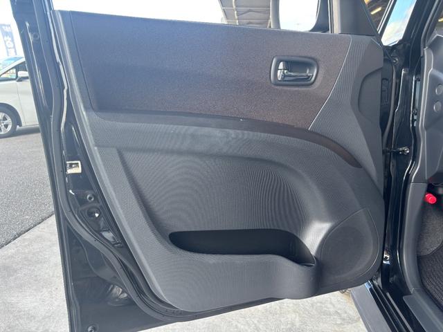 デリカD:2 S 両側電動スライドドア/社外ナビ/ワンセグ/ETC/MD/オートライト/スマートキー/HIDヘッドライト/パワステ/純正14AW/フロントフォグライト(51枚目)