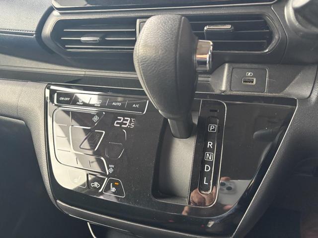 eKクロス G プラスエディション エマージェンシーブレーキ/純正ナビ/全周囲カメラ/シートヒーター/ETC/レーンキープ/ヒルディセント/スマートキー/オートライト/LEDヘッドライト/純正15AW/二年車検整備付き(43枚目)