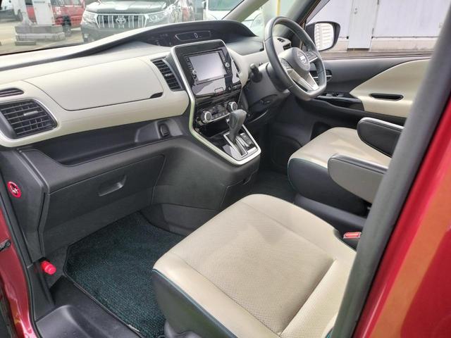 セレナ ライダー　オーテック３０ｔｈアニバーサリー　プロパイロット／エマブレ／セーフティパックＢ／両側電スラ／全方位カメラ／純正フルセグナビ／デジタルインナミラー／革シート／シートヒーター／パーキングアシスト／スマートキー／プッシュスタート（55枚目）