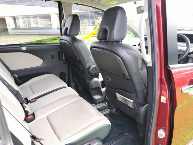 セレナ ライダー　オーテック３０ｔｈアニバーサリー　プロパイロット／エマブレ／セーフティパックＢ／両側電スラ／全方位カメラ／純正フルセグナビ／デジタルインナミラー／革シート／シートヒーター／パーキングアシスト／スマートキー／プッシュスタート（58枚目）