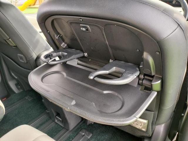 セレナ ライダー　オーテック３０ｔｈアニバーサリー　プロパイロット／エマブレ／セーフティパックＢ／両側電スラ／全方位カメラ／純正フルセグナビ／デジタルインナミラー／革シート／シートヒーター／パーキングアシスト／スマートキー／プッシュスタート（63枚目）