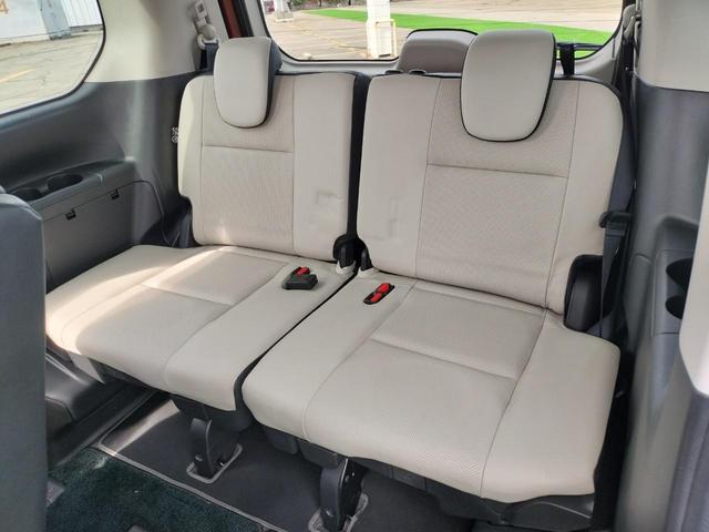 セレナ ライダー　オーテック３０ｔｈアニバーサリー　プロパイロット／エマブレ／セーフティパックＢ／両側電スラ／全方位カメラ／純正フルセグナビ／デジタルインナミラー／革シート／シートヒーター／パーキングアシスト／スマートキー／プッシュスタート（67枚目）