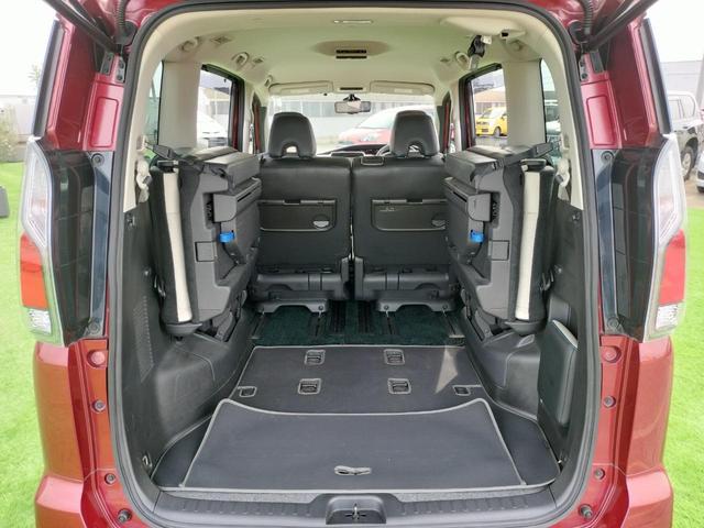 セレナ ライダー　オーテック３０ｔｈアニバーサリー　プロパイロット／エマブレ／セーフティパックＢ／両側電スラ／全方位カメラ／純正フルセグナビ／デジタルインナミラー／革シート／シートヒーター／パーキングアシスト／スマートキー／プッシュスタート（71枚目）