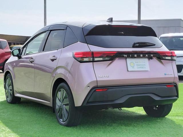 ノート Ｘ　エマブレ／ＢＳＭ／大型ナビ／フルセグ／全方位カメラ／コーナーセンサー／スマートキー／プッシュスタート／ＬＥＤヘッドライト／ＥＴＣ／純正ドラレコ／オートライト（17枚目）